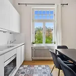 Spacious & Tranquil In Limpertsberg Privatunterkunft Luxemburg