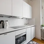 Spacious & Tranquil In Limpertsberg * Luxemburg