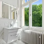 Privatunterkunft Spacious & Tranquil In Limpertsberg Luxemburg