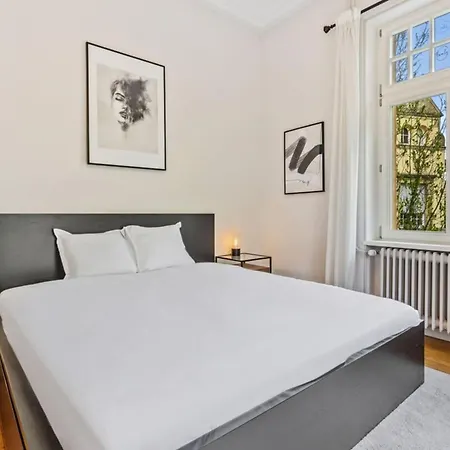 Homestay Spacious & Tranquil In Limpertsberg