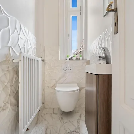 Δωμάτια σε οικογενειακή κατοικία Spacious & Tranquil In Limpertsberg *