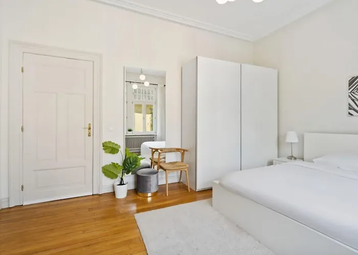 Spacious & Tranquil In Limpertsberg Quarto em Acomodações Particulares Luxemburgo