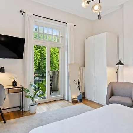 Spacious & Tranquil In Limpertsberg