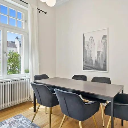 Spacious & Tranquil In Limpertsberg