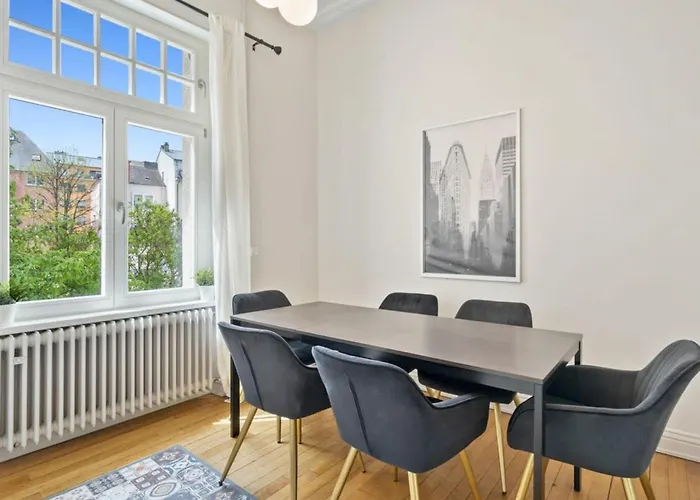 Spacious & Tranquil In Limpertsberg